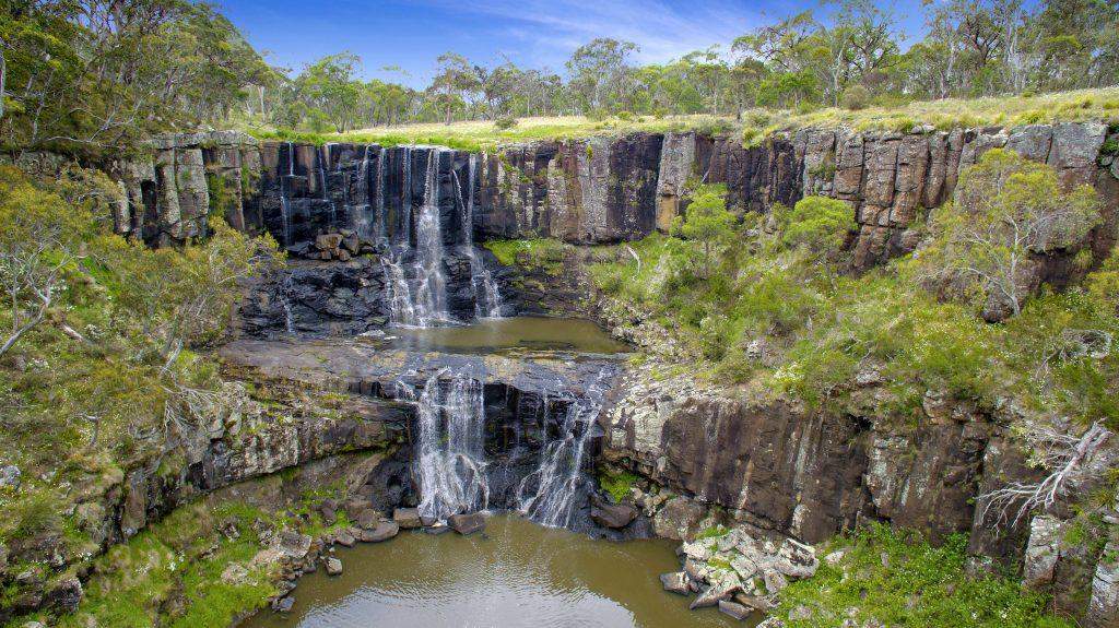 Discover Armidale’s Natural Wonders: 5 Nature-Filled Adventures For Your Family Day Out