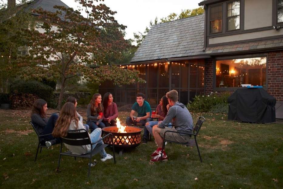 6 Reasons Why To Add A Fire Pit In Your Patio