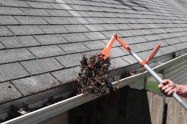 gutter cleaning service