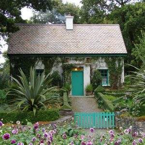 one-story house