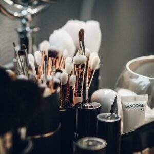 Makeup Brands in Canada